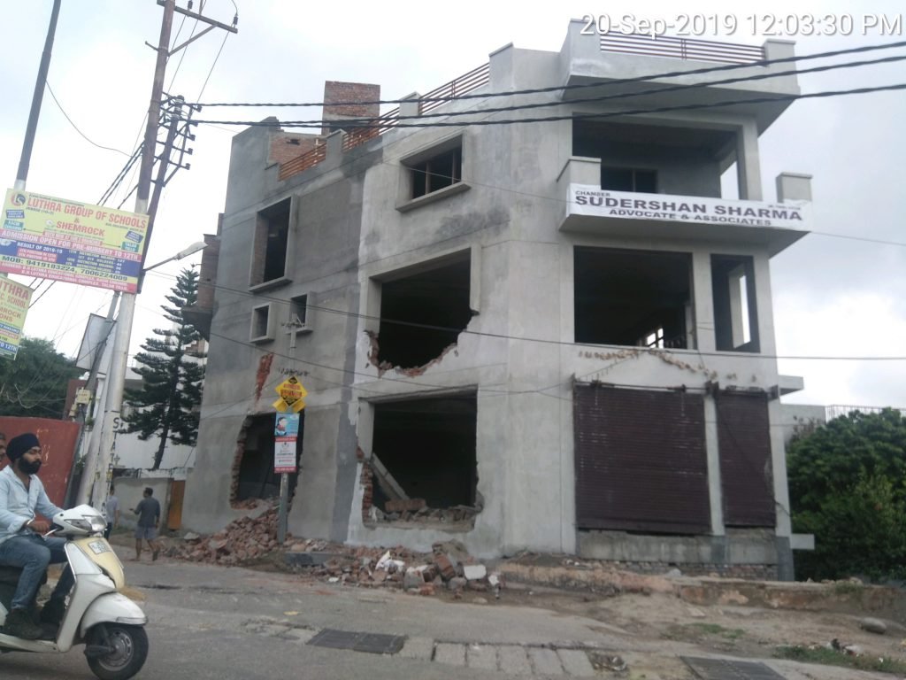JMC launches crackdown against illegal constructions in Gandhi Nagar, City