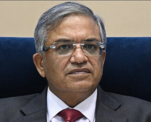 SC Refuses Interim Suspension of CEC, Issues Notice to Centre, ECI
