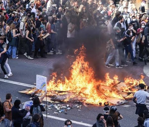 France Student Unrest Swells Into Nationwide Showdown Over Education